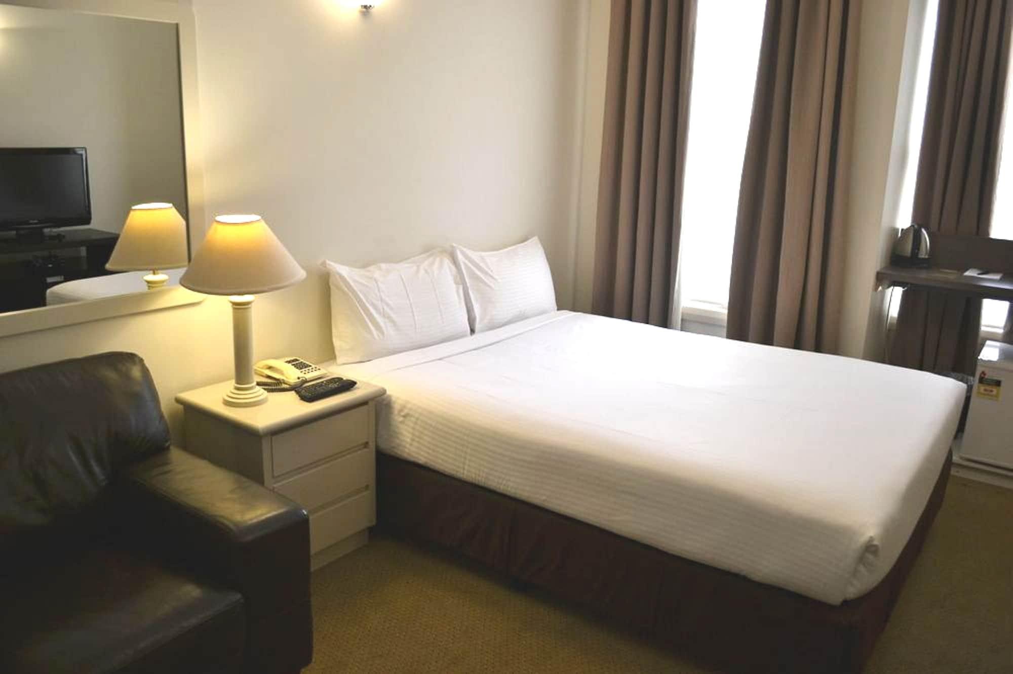 Отель Beau Monde International Doncaster East Экстерьер фото