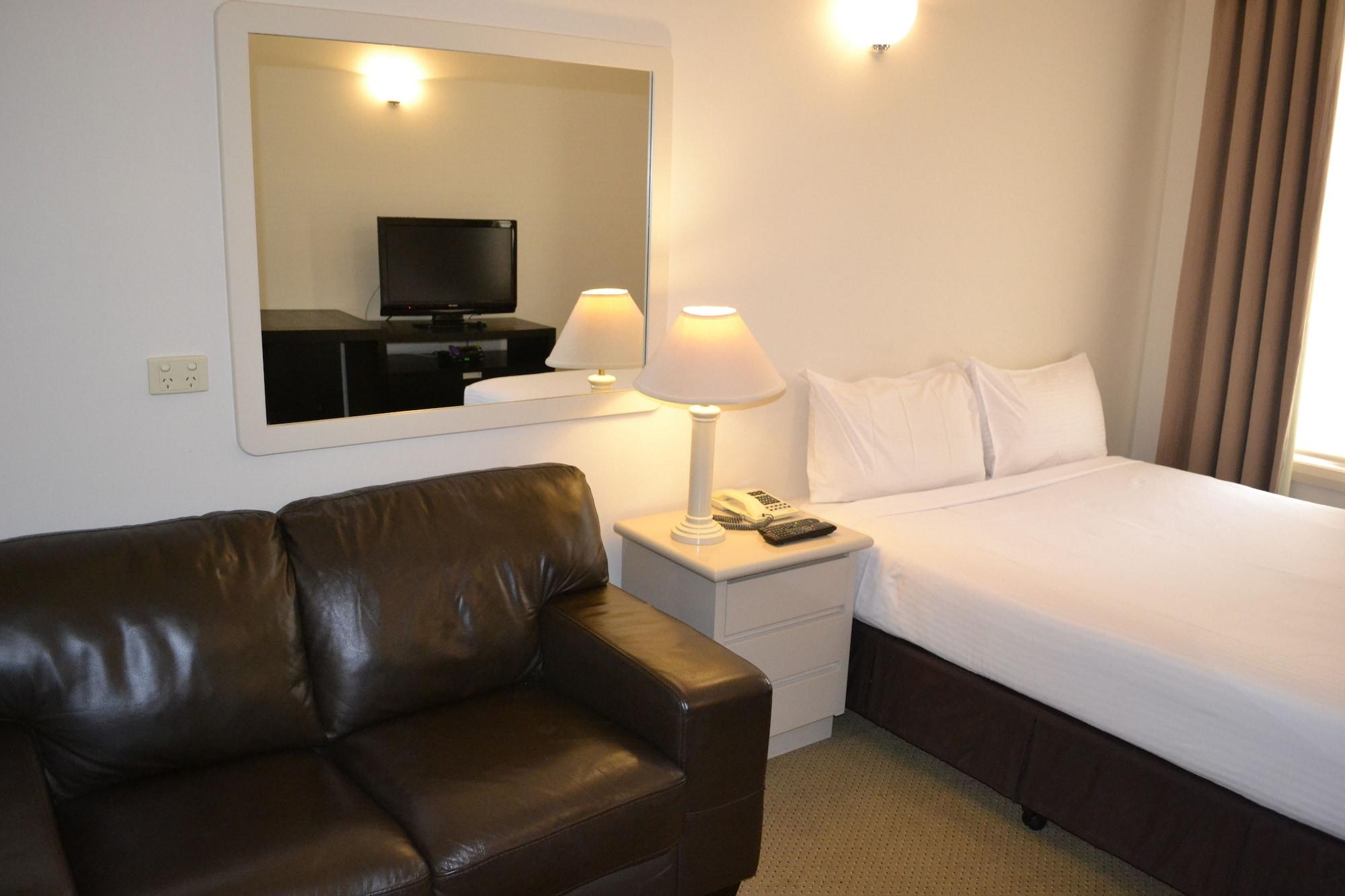 Отель Beau Monde International Doncaster East Экстерьер фото