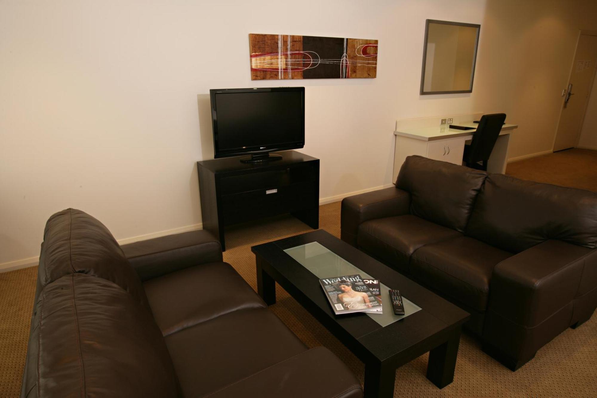 Отель Beau Monde International Doncaster East Экстерьер фото
