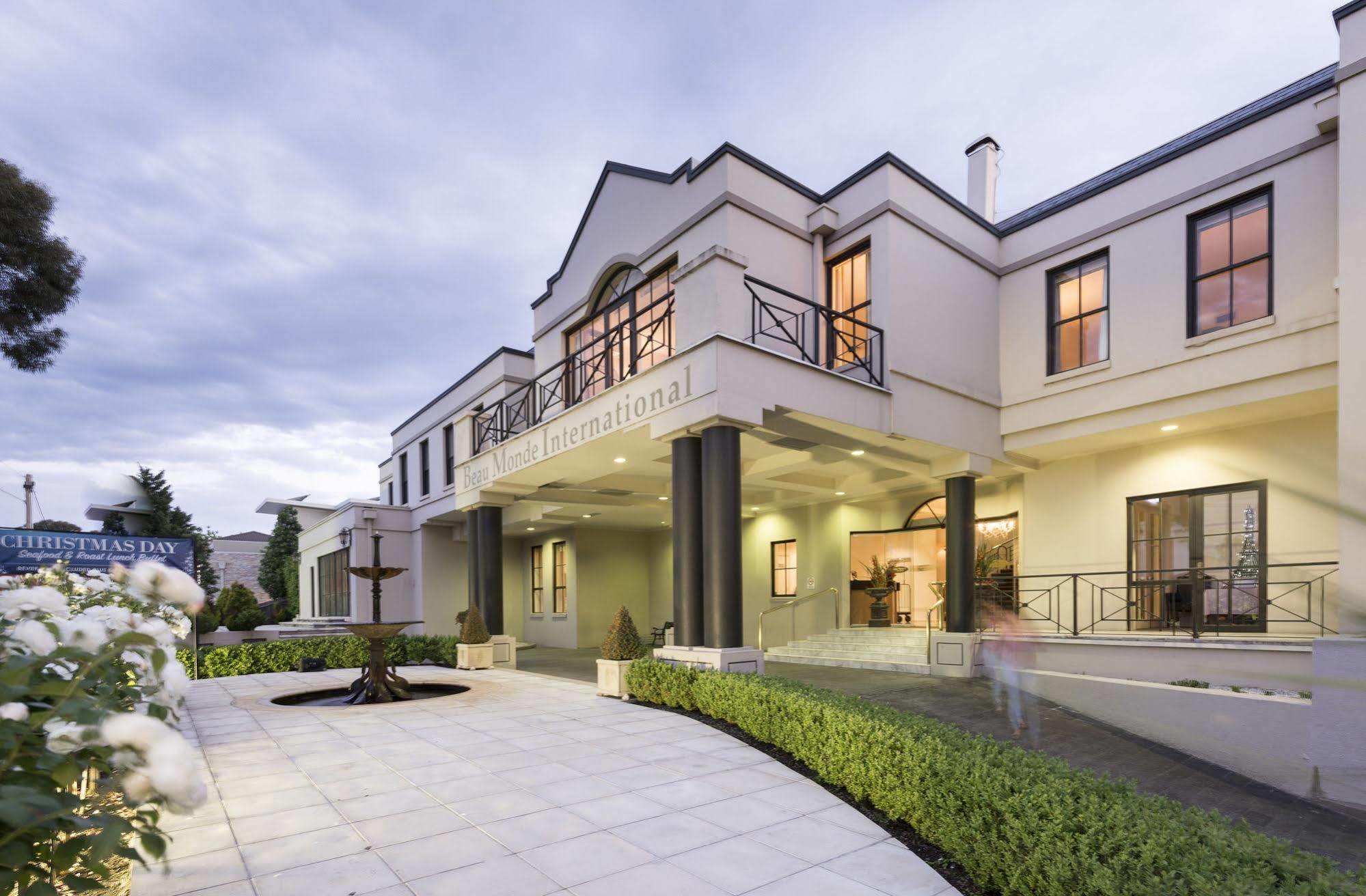 Отель Beau Monde International Doncaster East Экстерьер фото