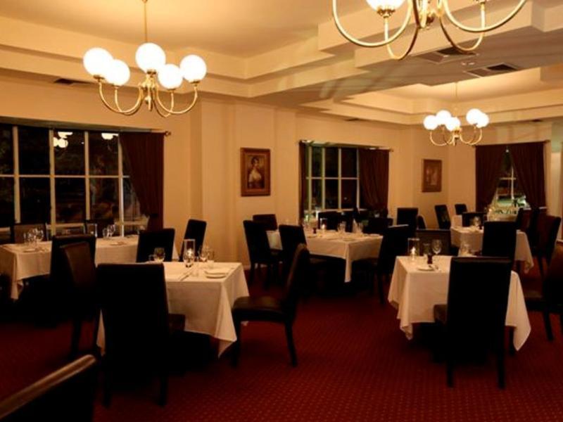 Отель Beau Monde International Doncaster East Экстерьер фото
