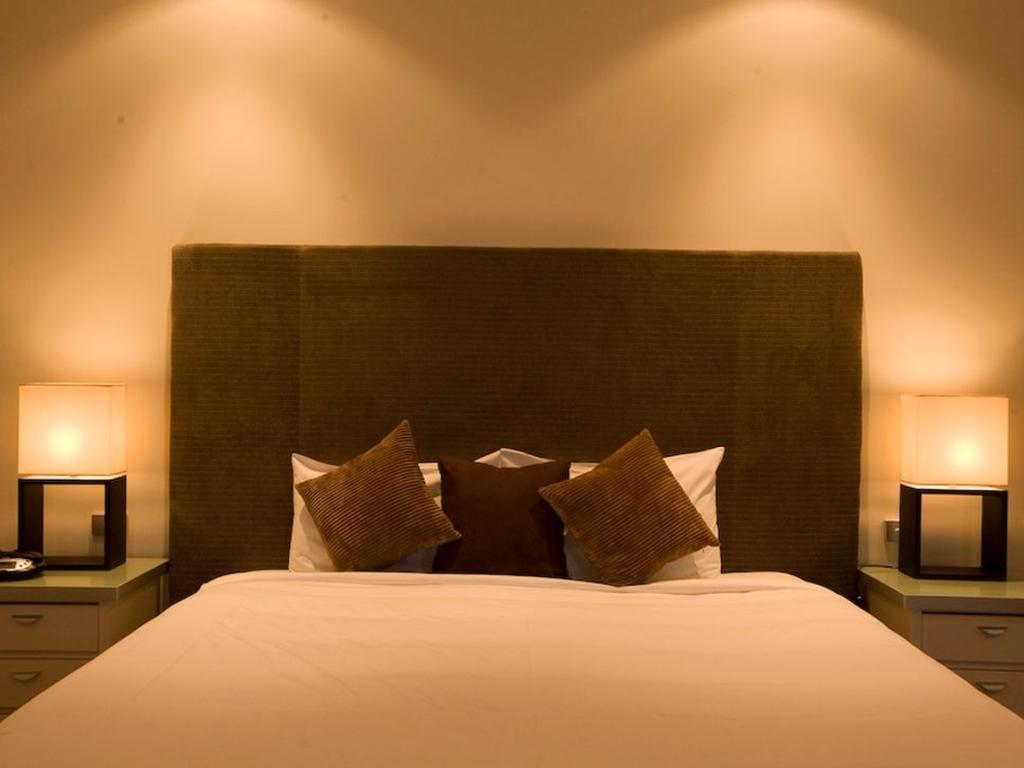 Отель Beau Monde International Doncaster East Экстерьер фото